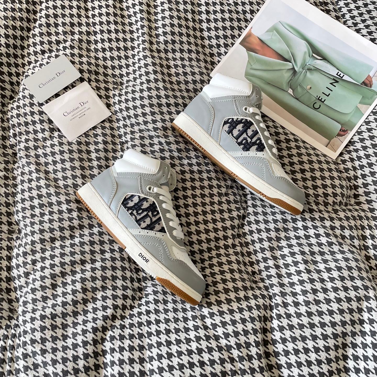 Z1Q105D339 Popular  Shoes