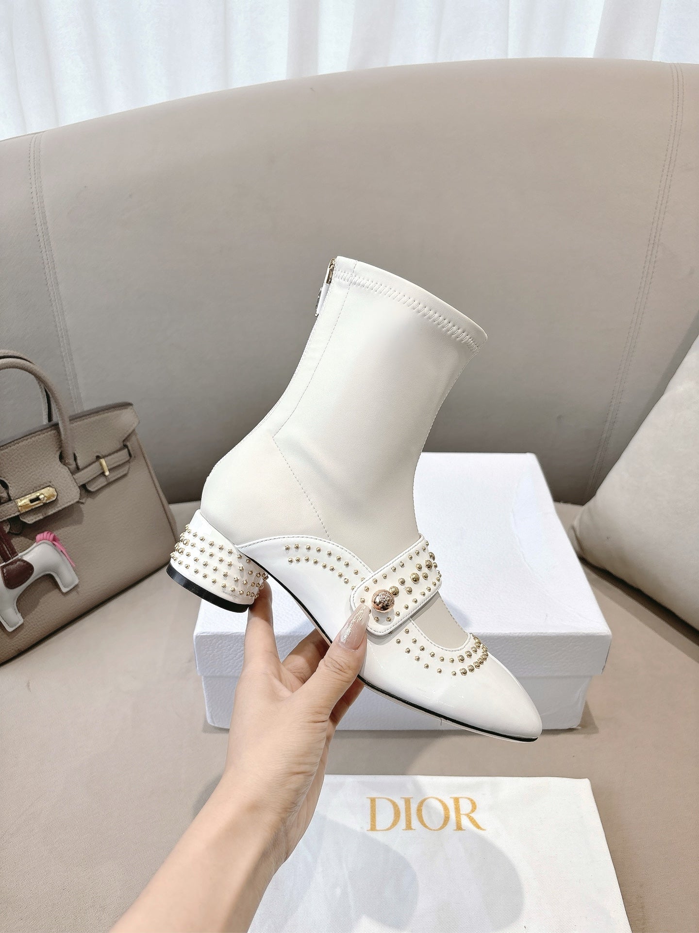 Z2Q95D155  Popular high-quality leather Boots