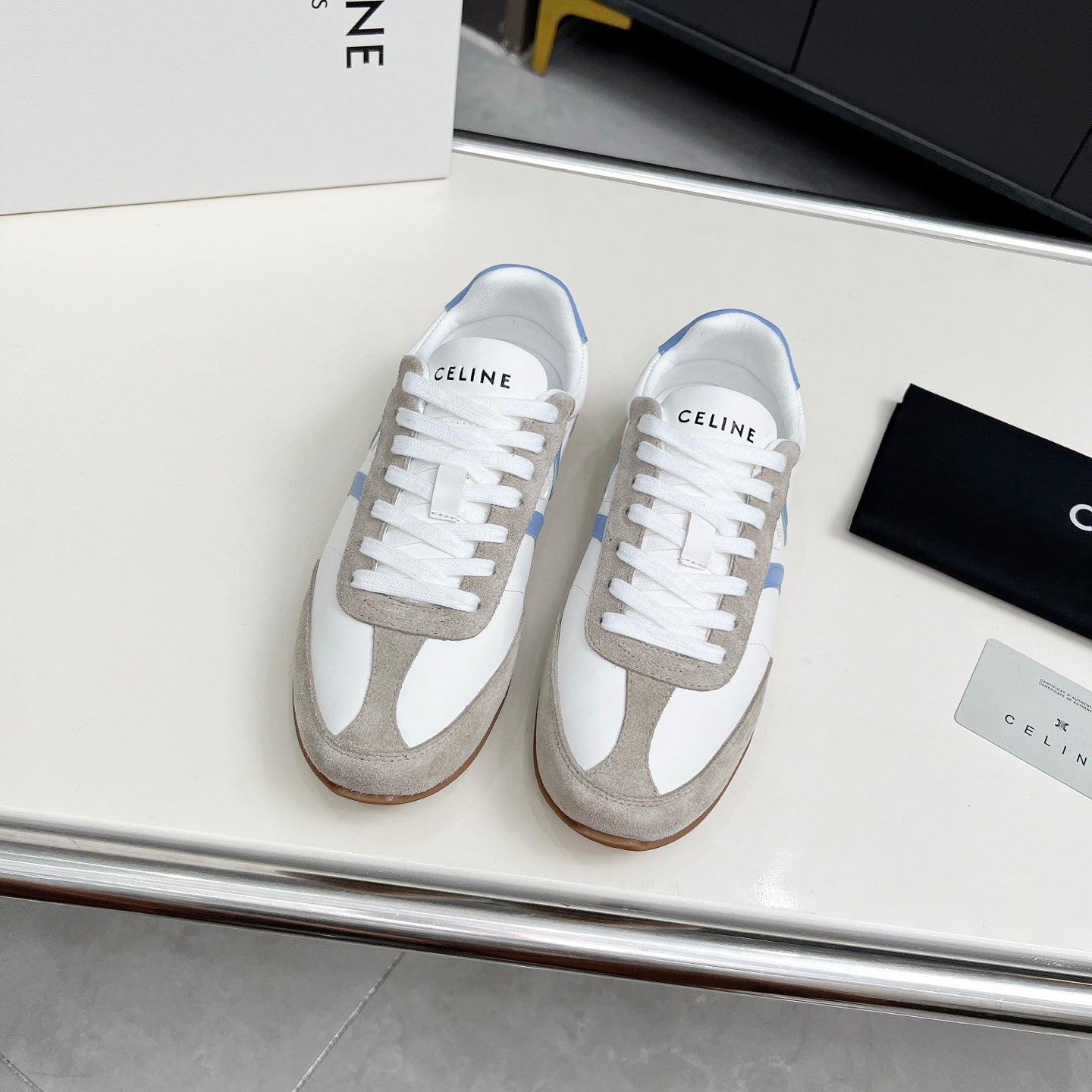 Z2Q105N269 Popular high-quality Shoes