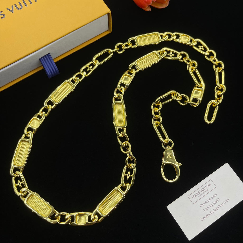 X1Q85E127X Popular Necklace