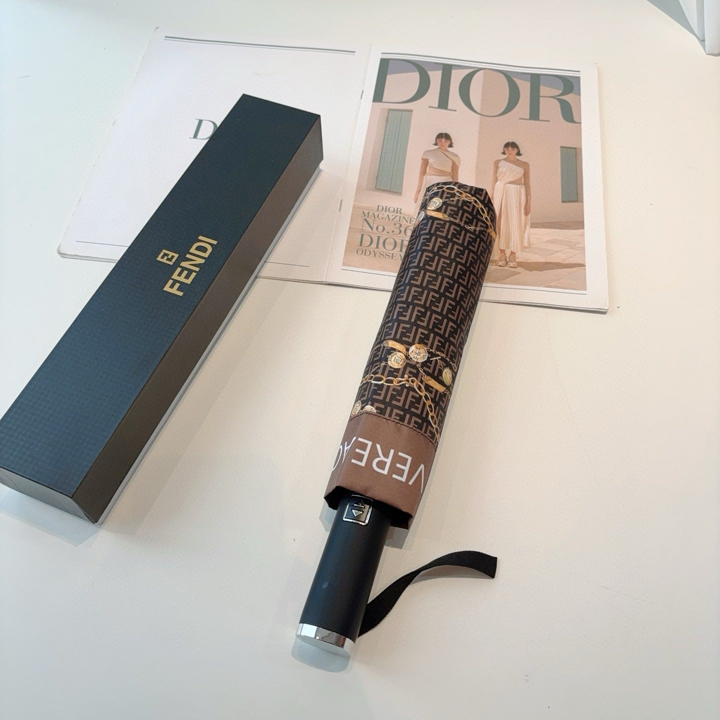 J1R85E119 Popular UV resistant umbrella