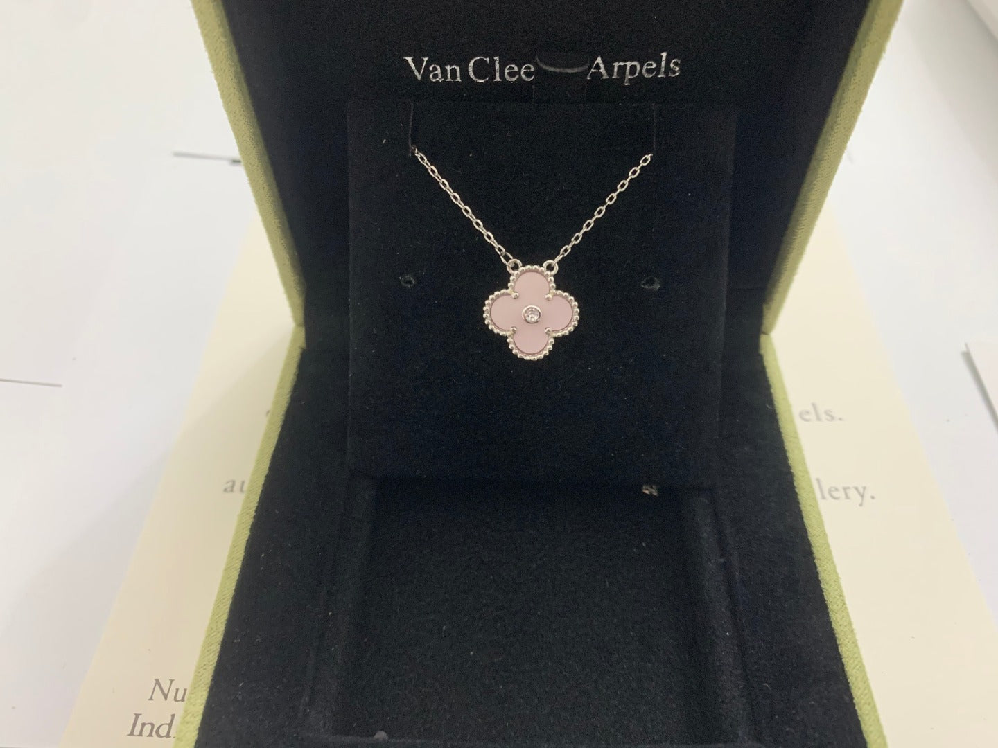 X5X53VA185X Popular  1 flower necklace