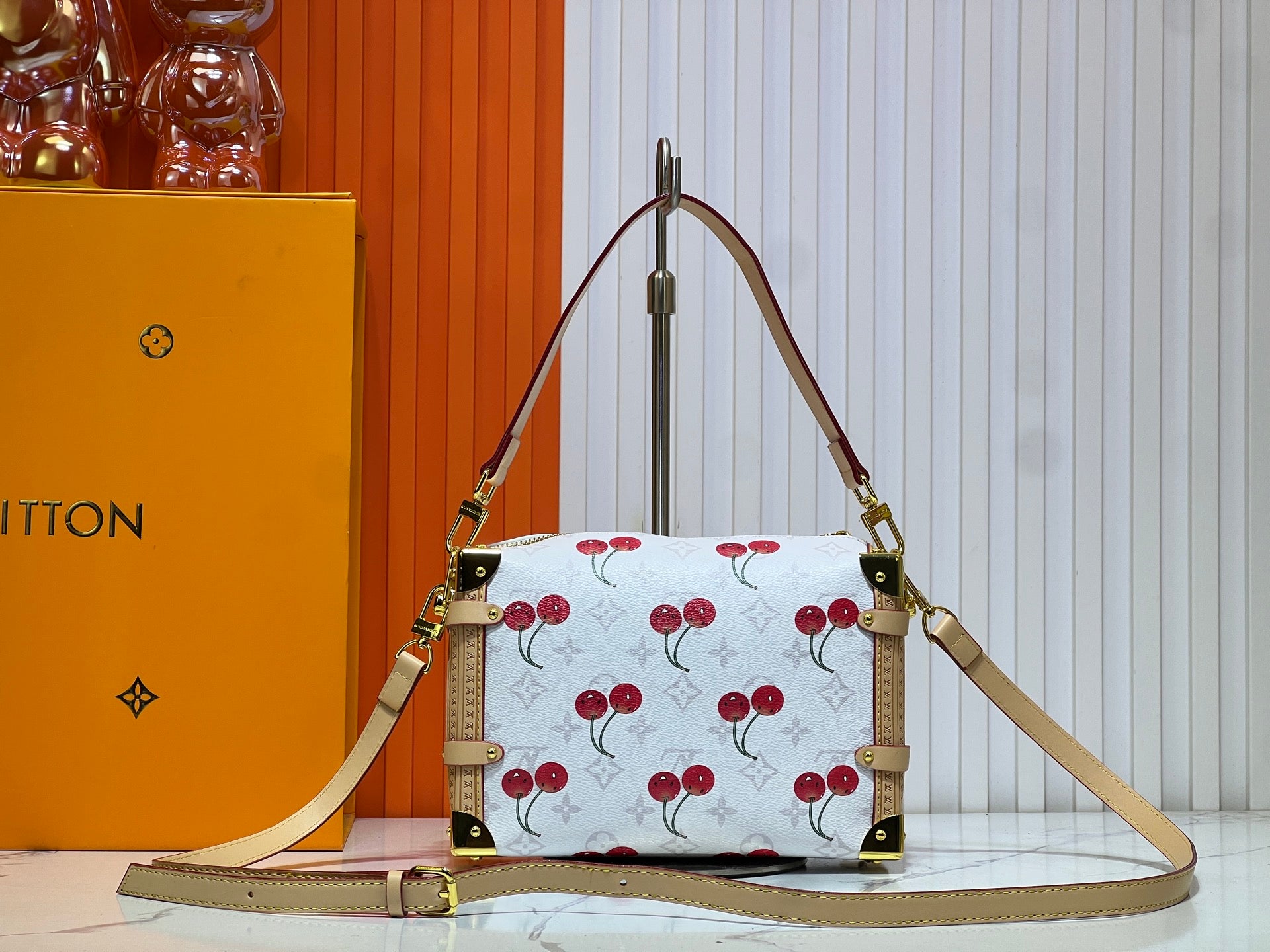 B1N55E18 Popular    leather bag