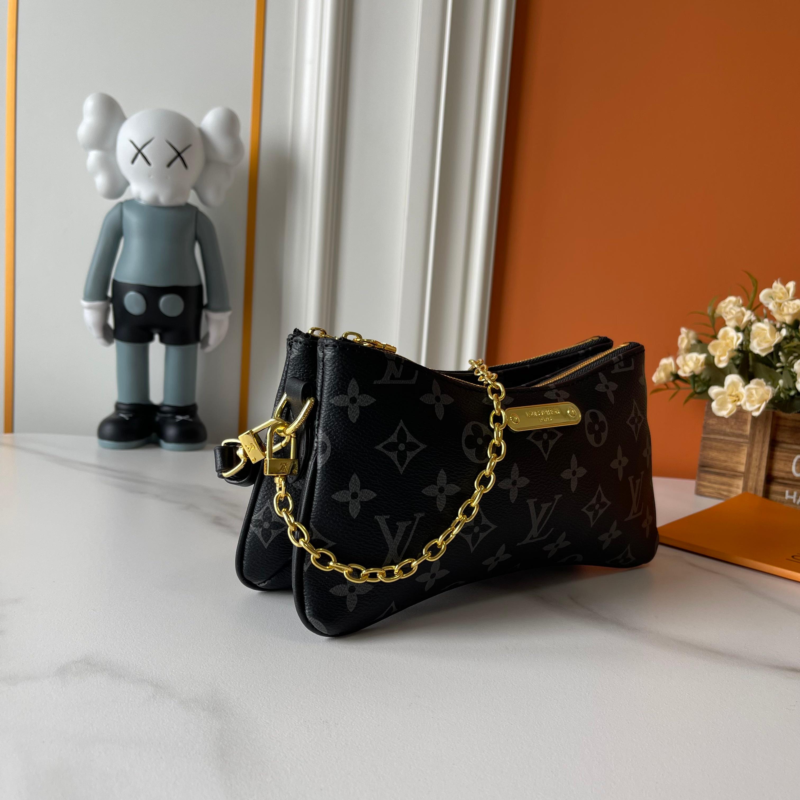 B1R15E30 Popular   bag