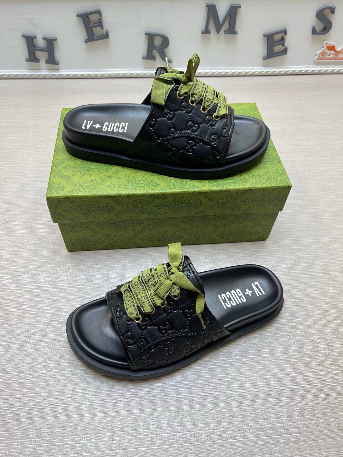 Z5WB242 Popular Slippers