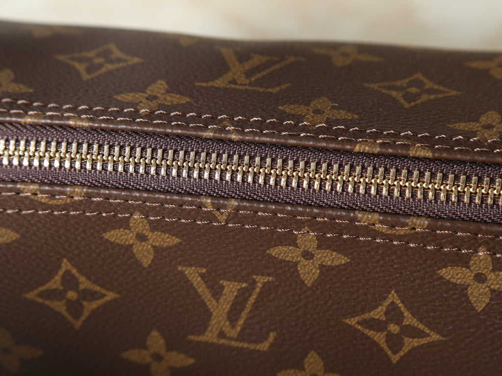 B1N56E21 Popular leather bag