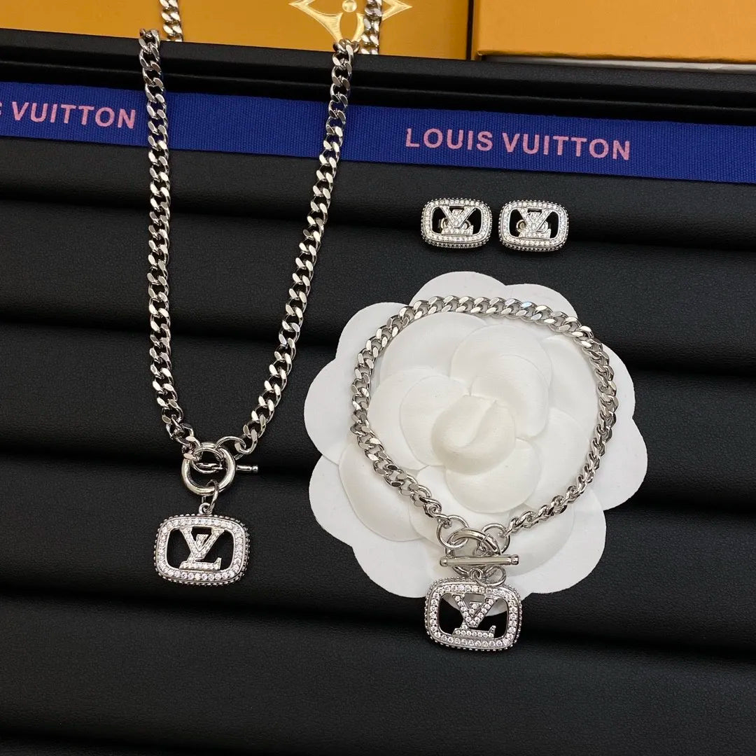 X1N83E251X  Popular   Necklaces  Bracelets Earrings
