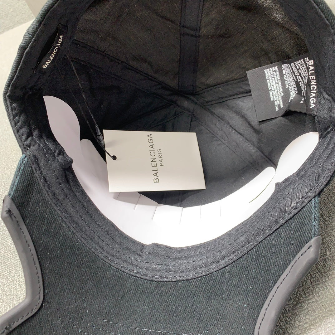 M1Z25J497 Popular hats
