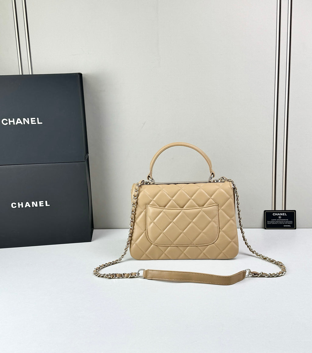 B1X76C7  Popular leather bag