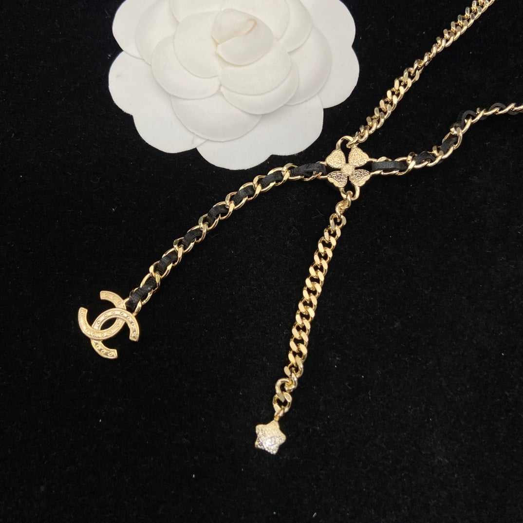X1Q85C183X Popular Necklace