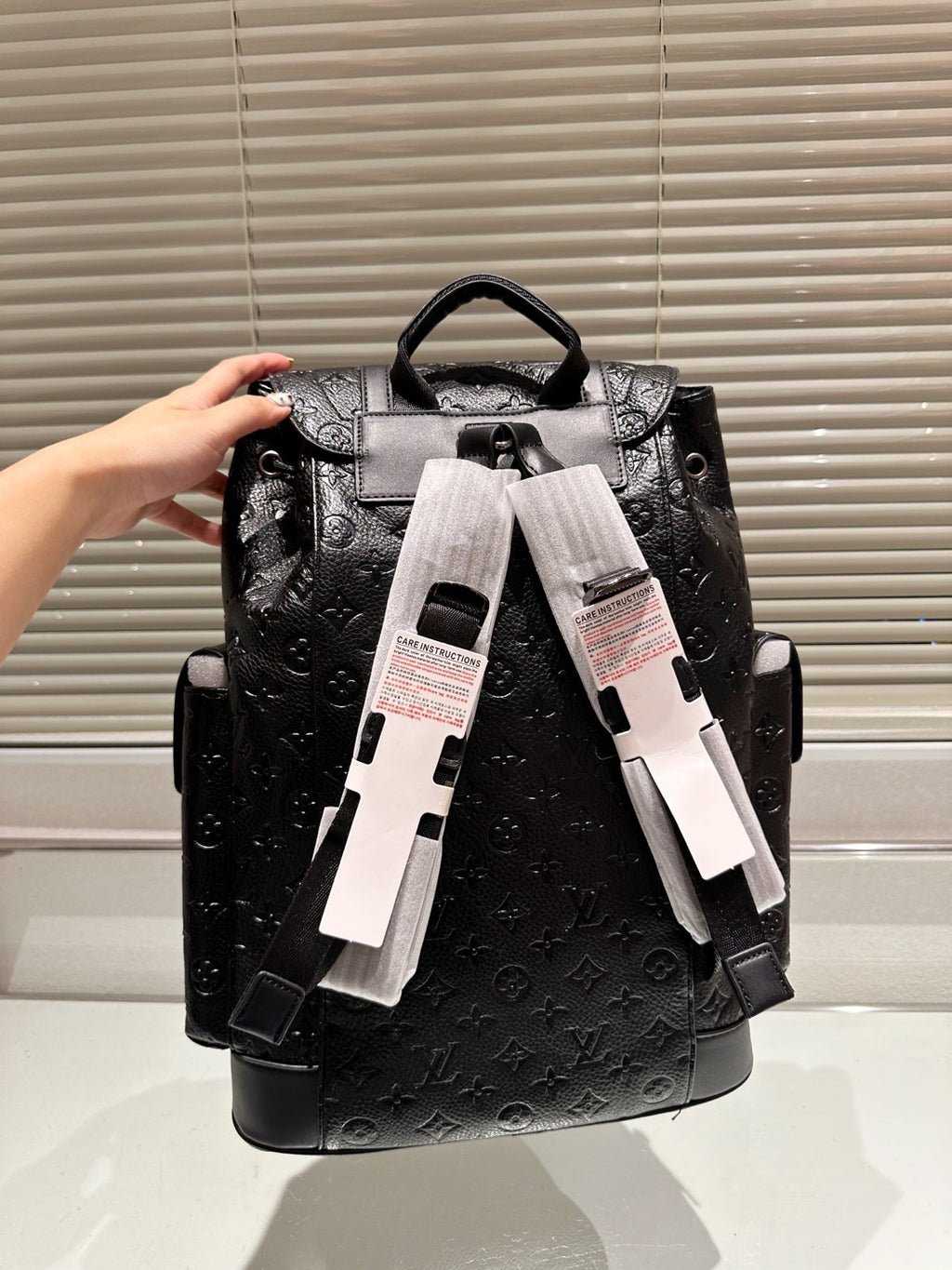 B6X83E57 Popular leather bag 