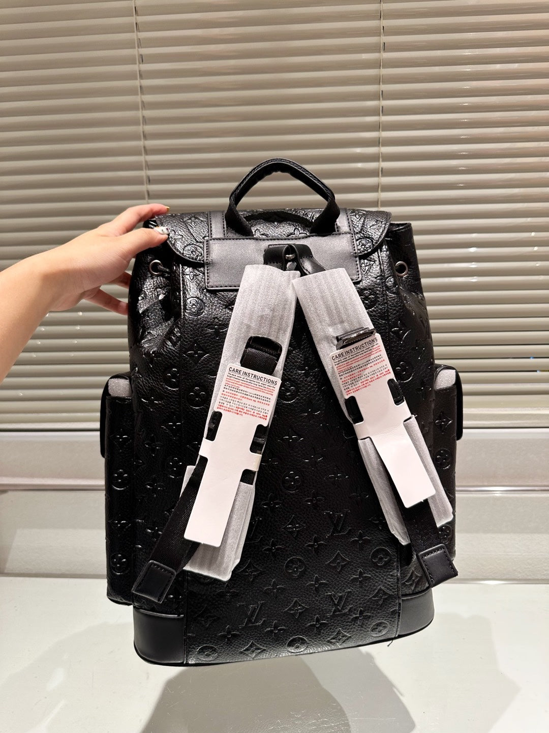 B6X83E57 Popular leather bag 