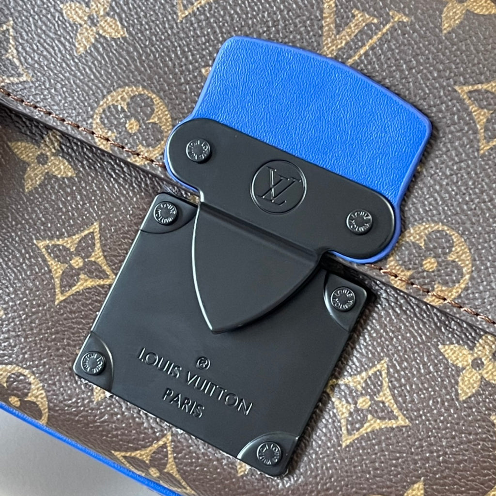 B1W15E38 Popular  leather bag