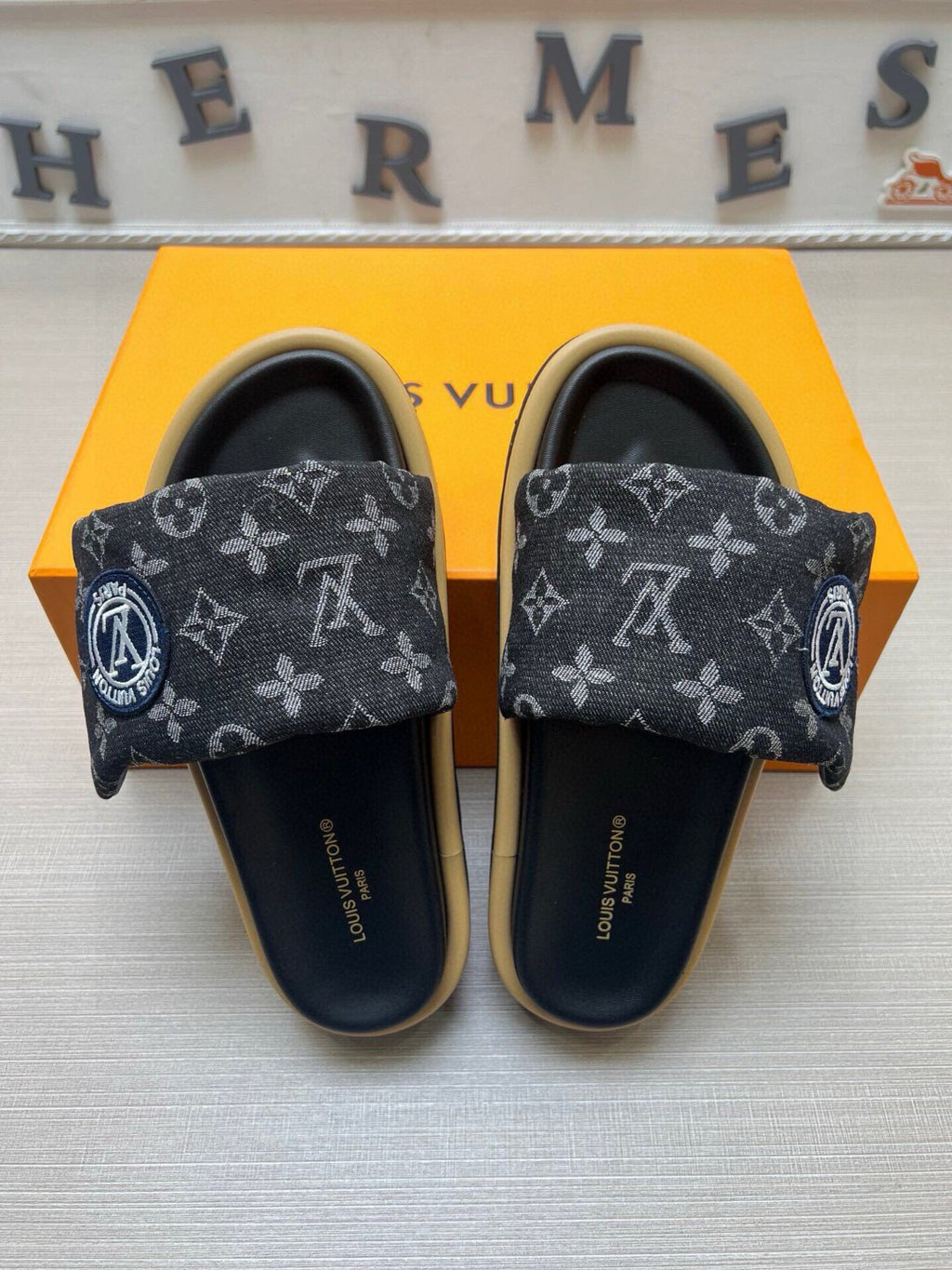 Z5QE7  Popular Slippers