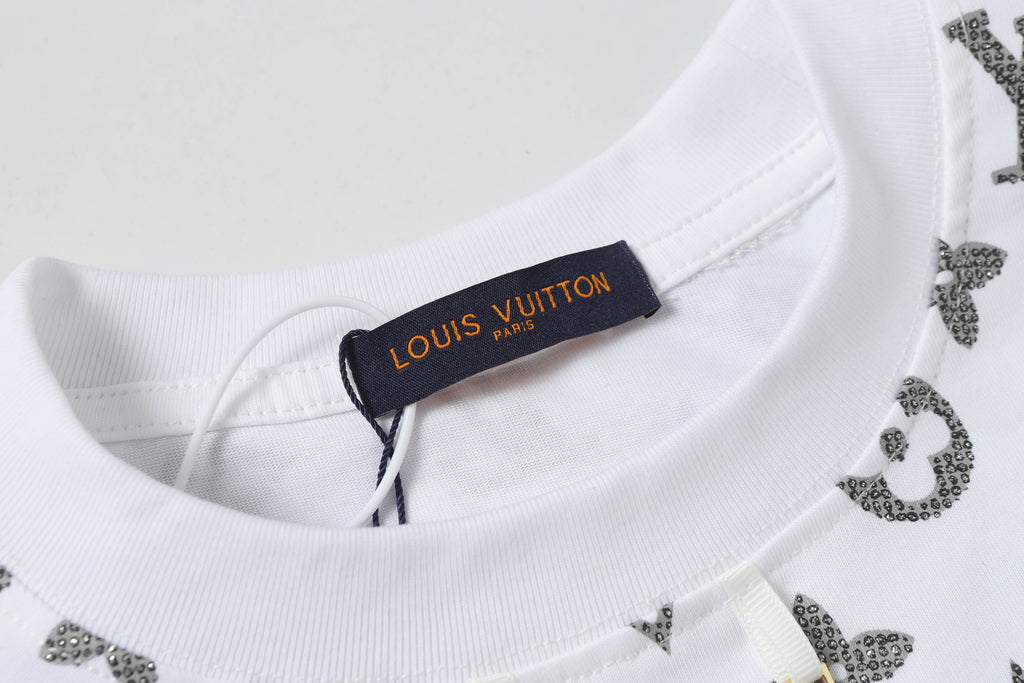 U1R45E152 Popular T-shirt