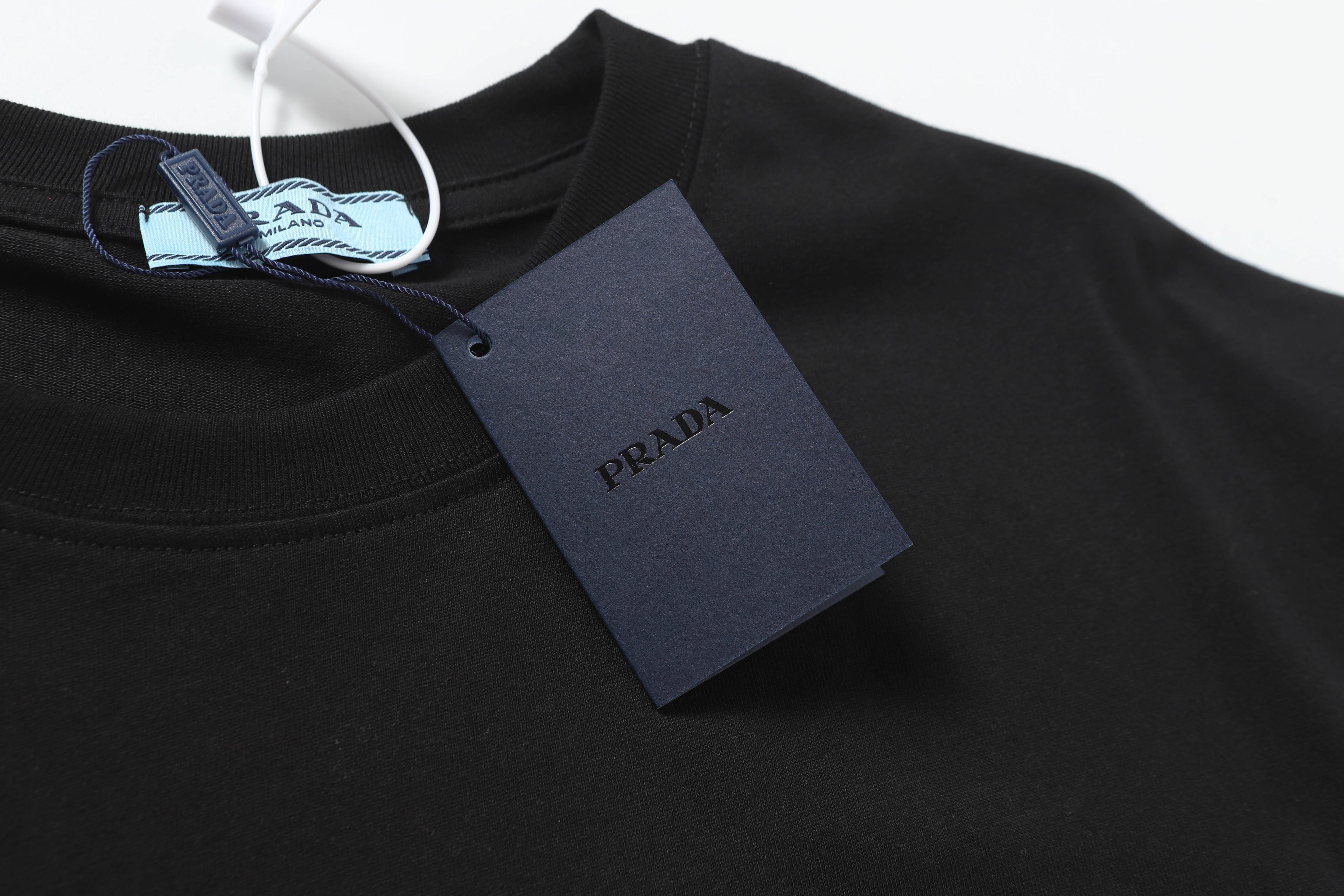U1R45P183 Popular T-shirt