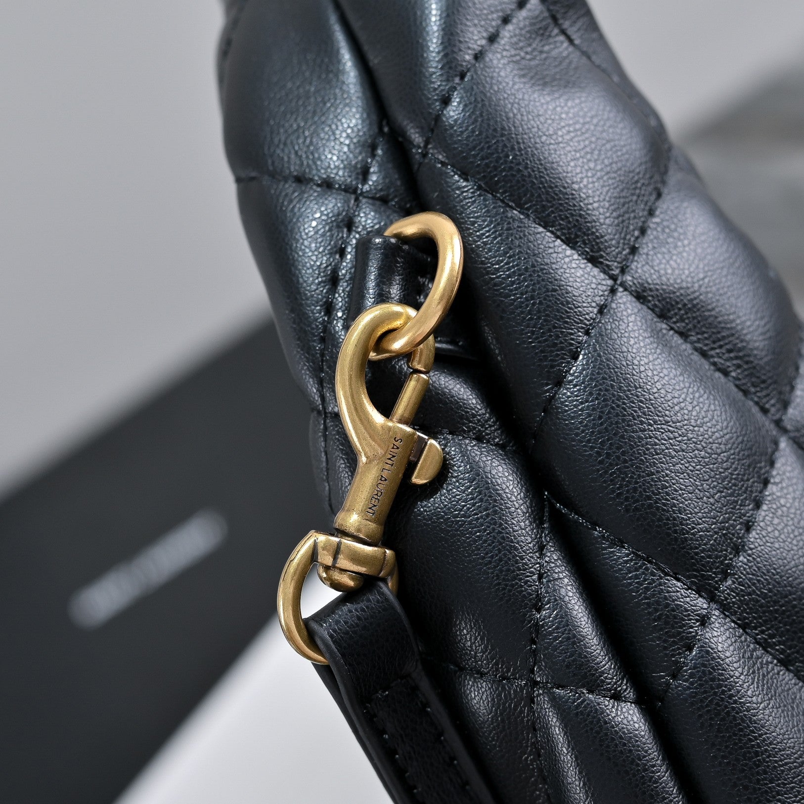 B1N36SL19 Popular  leather  Purse bag