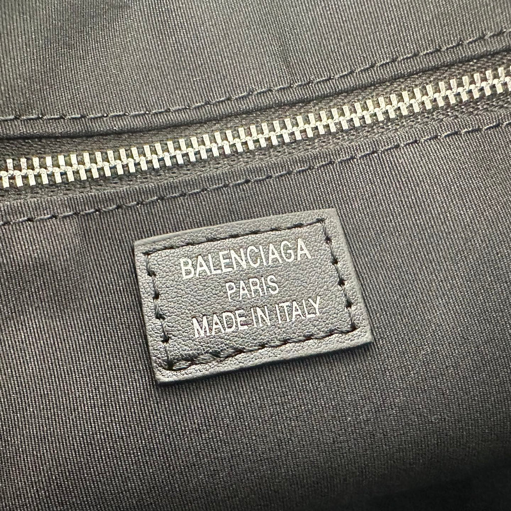 B1P36J120 Popular leather bag