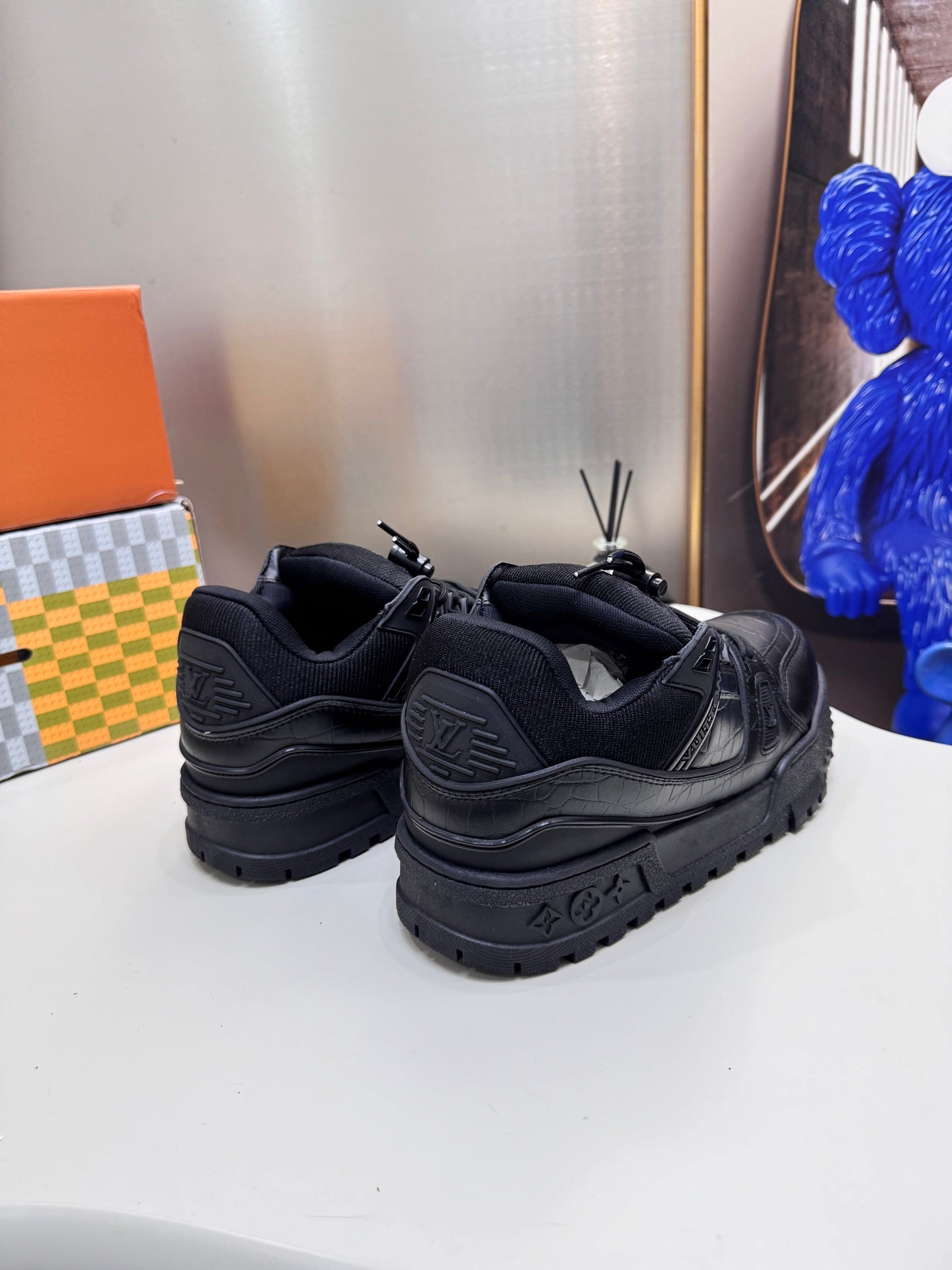 Z1Q115E452 Popular  Shoes