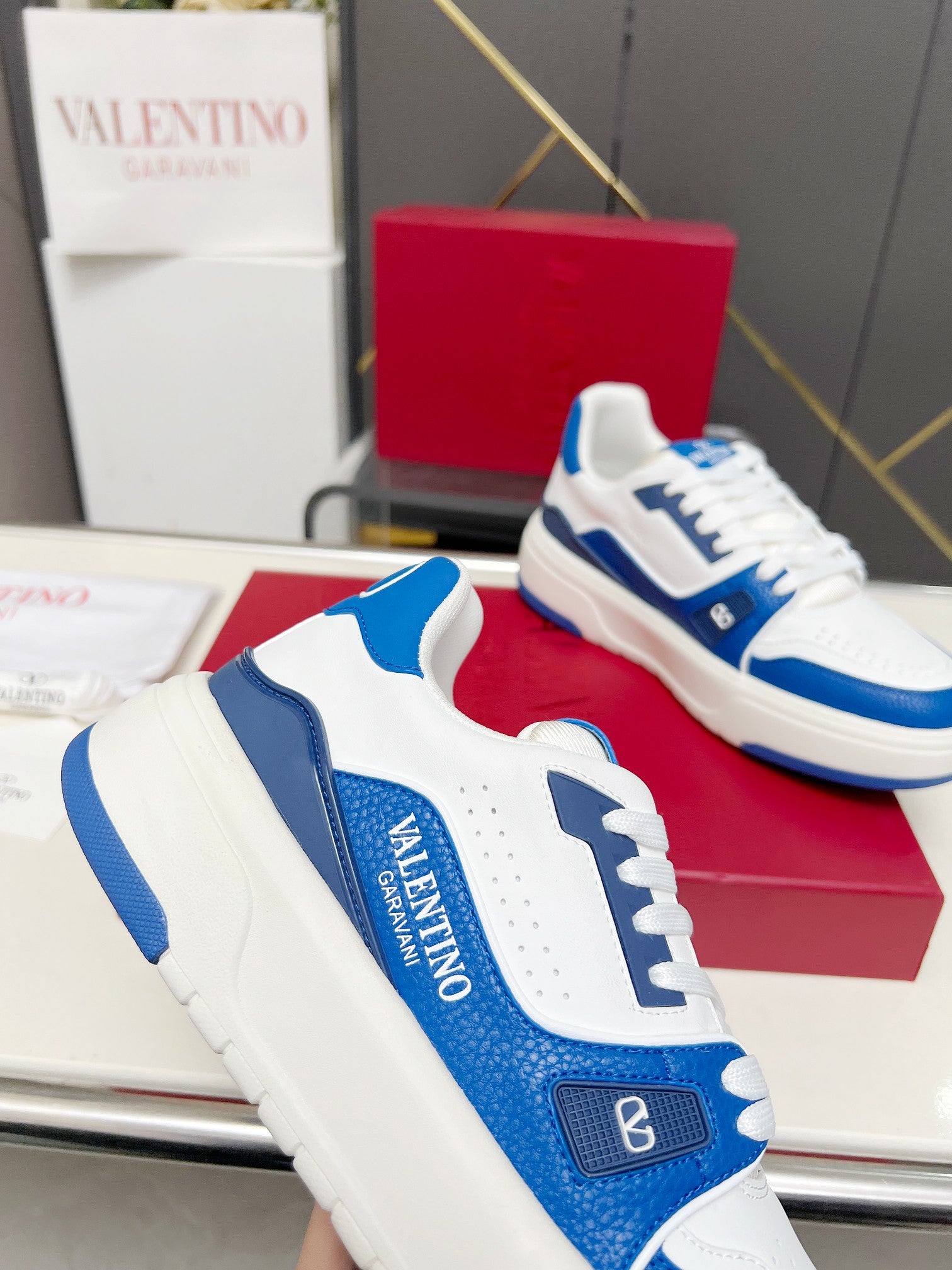 Z2Q95VL176  Popular high-quality Shoes