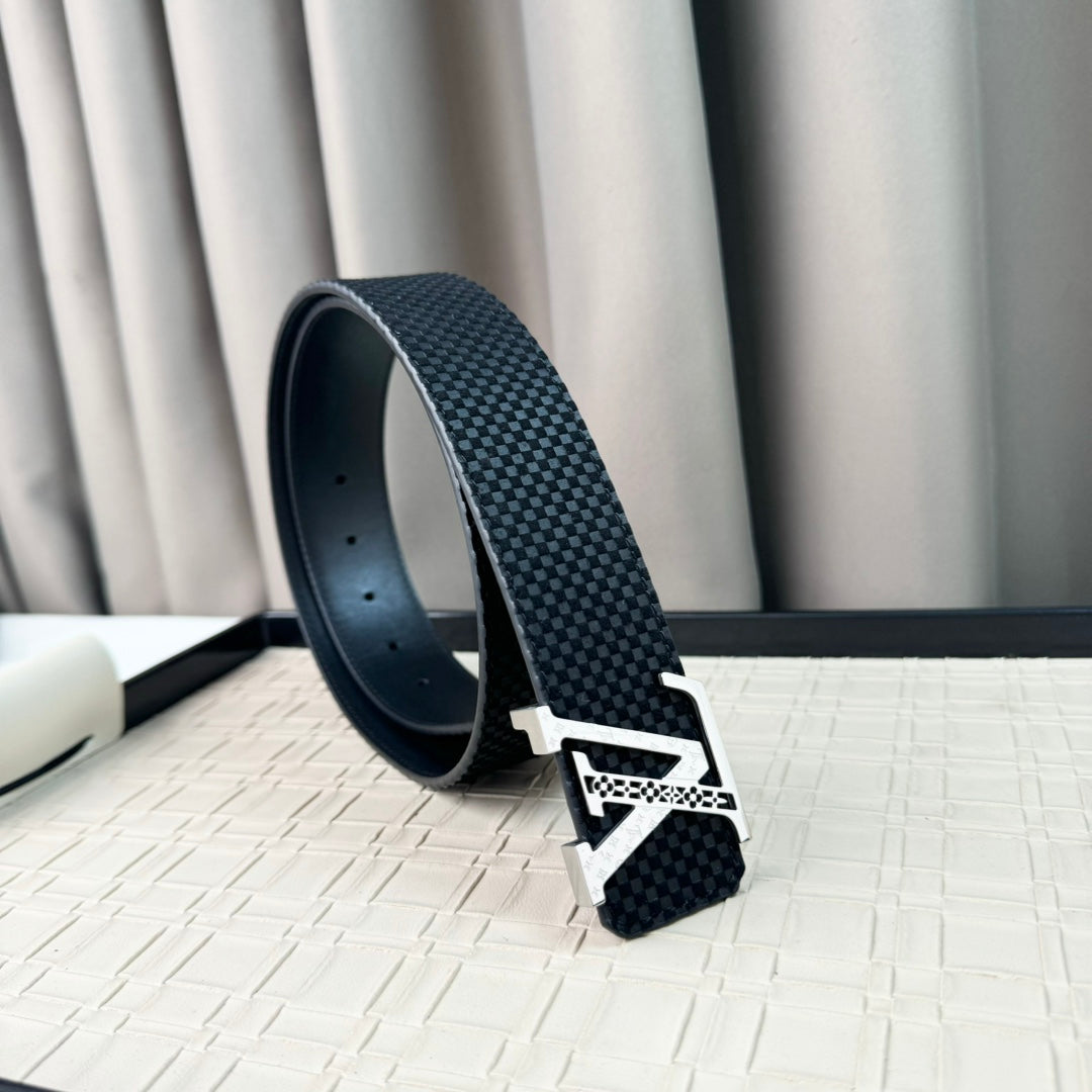 P1Q64E25  Popular    High quality belt With full package
