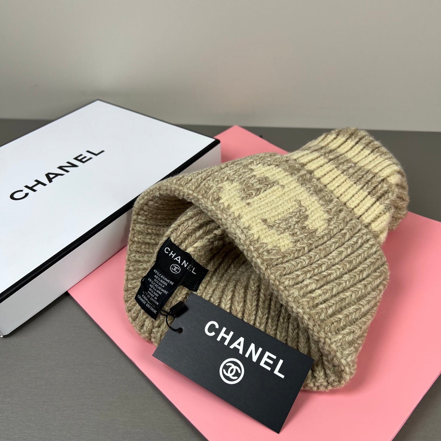 M1R86C4 Popular hats