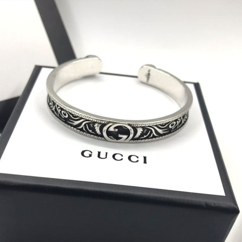 X1Q85B15K  Popular Bracelets