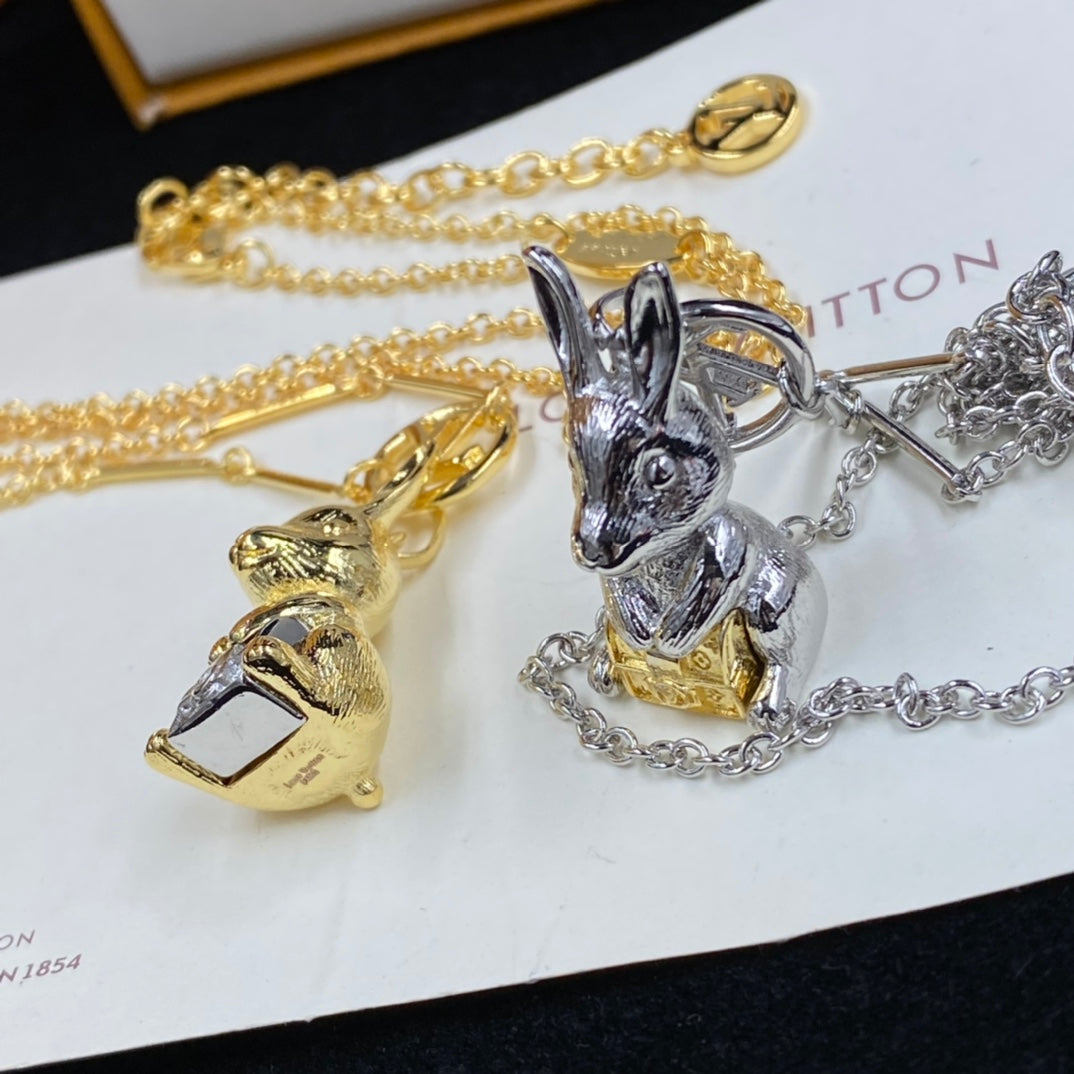 X1Q85E338X Popular Necklaces