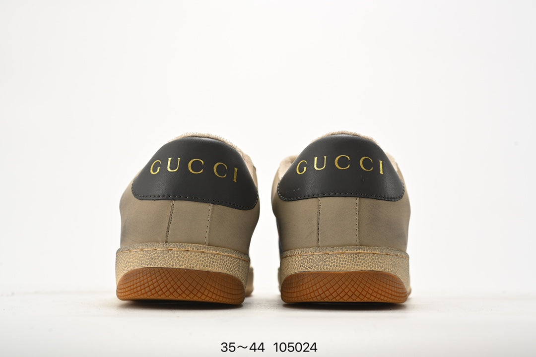 Z4YB59 Popular Sneakers
