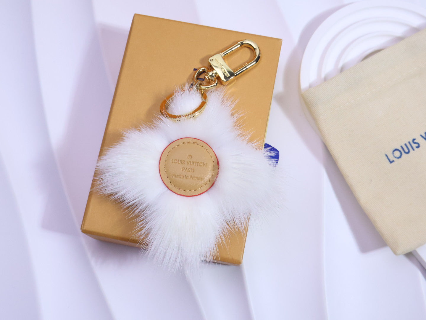 A1Q105E26 Popular bag 's charms accessories