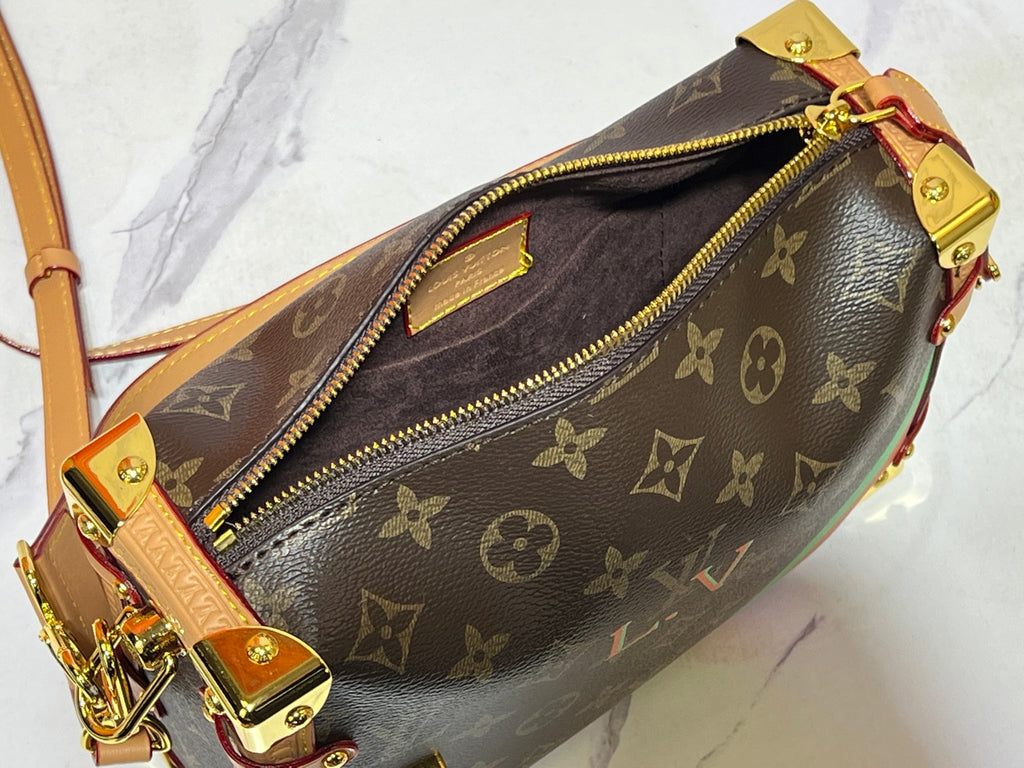 B1N55E19 Popular leather bag