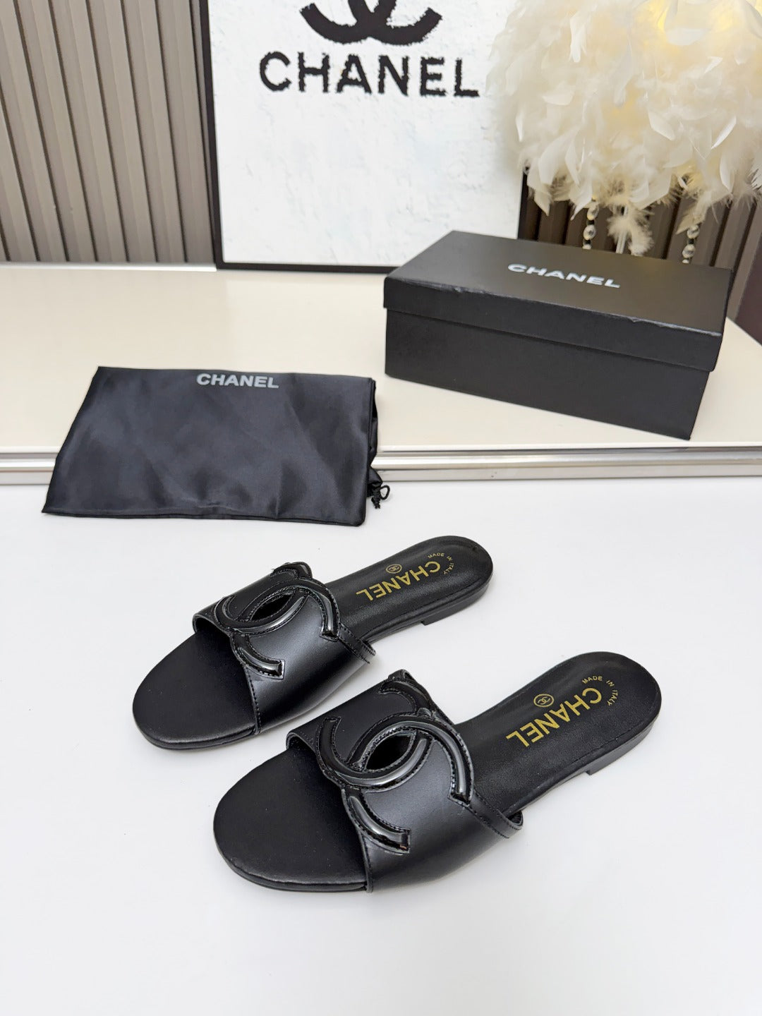 ZPX76C7  Popular high-quality leather slippers