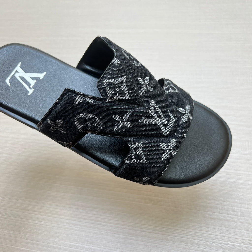 Z5ZE29 Popular slippers