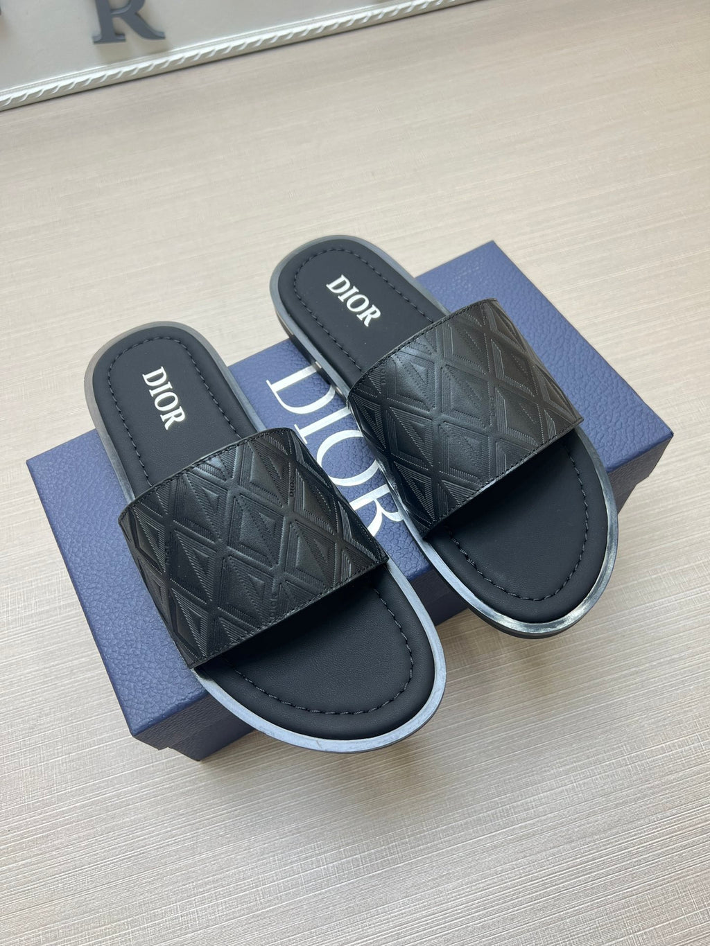 Z5ZD78 Popular slippers