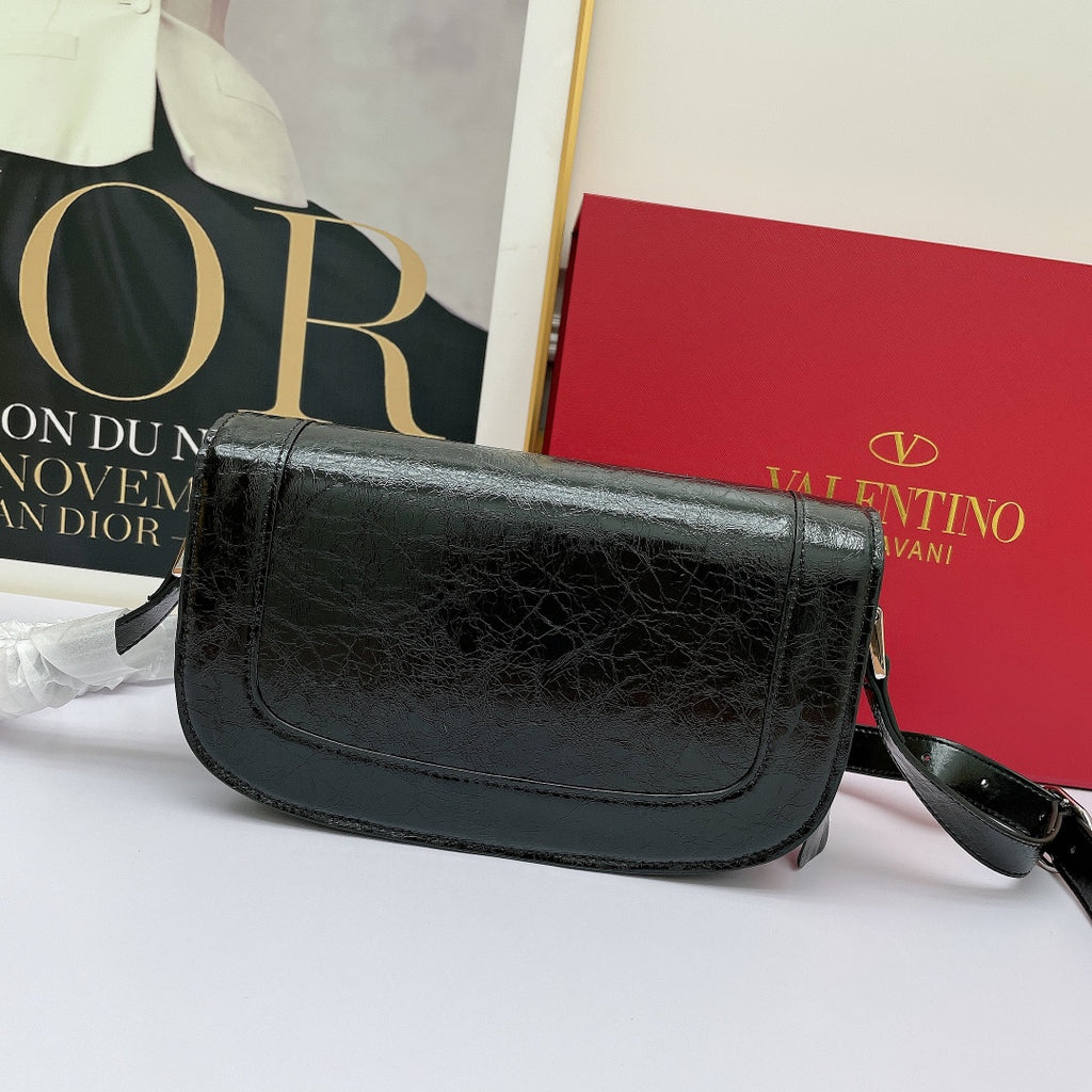 B5X111VL45 Popular  leather bag 