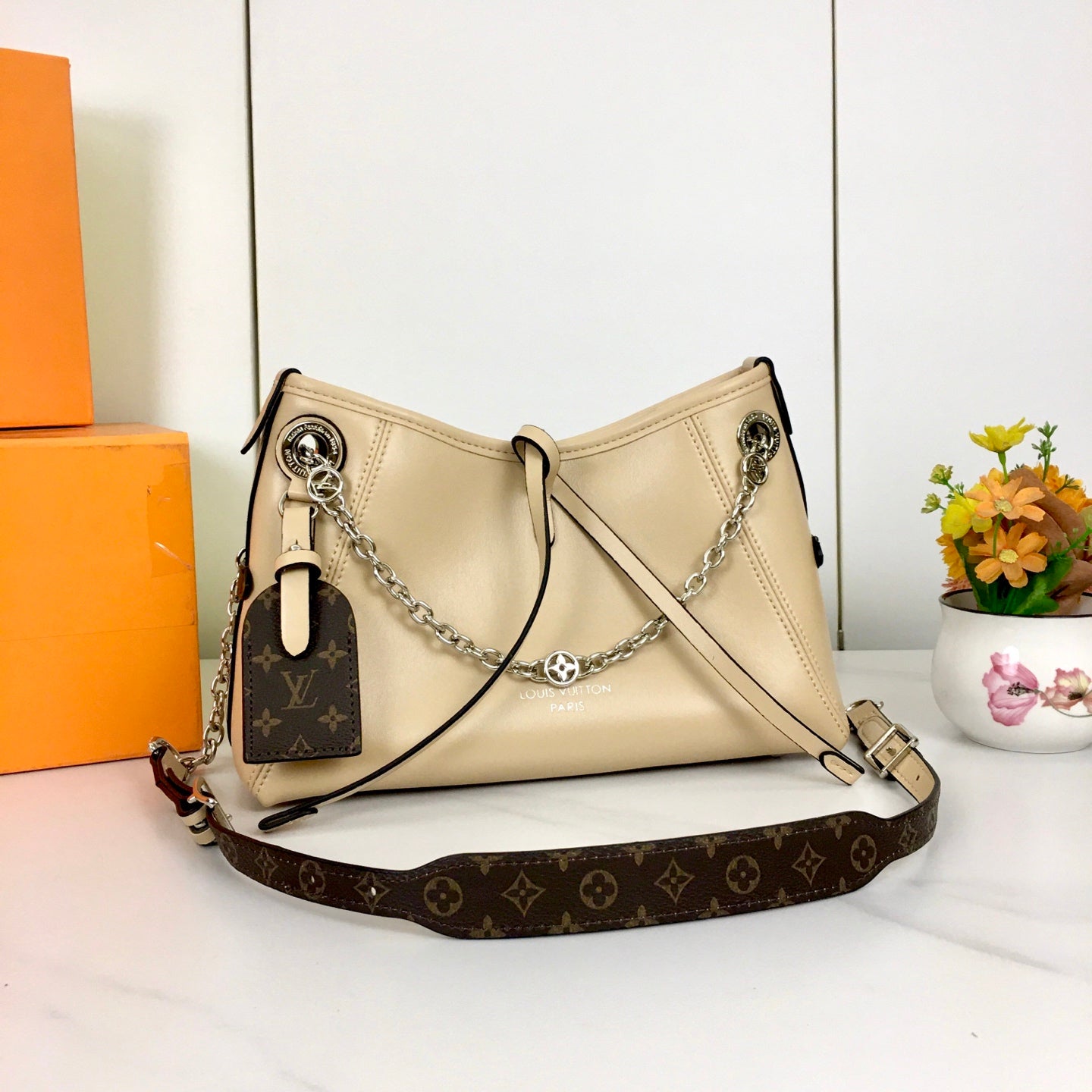 B1W35E113 Popular  leather bag