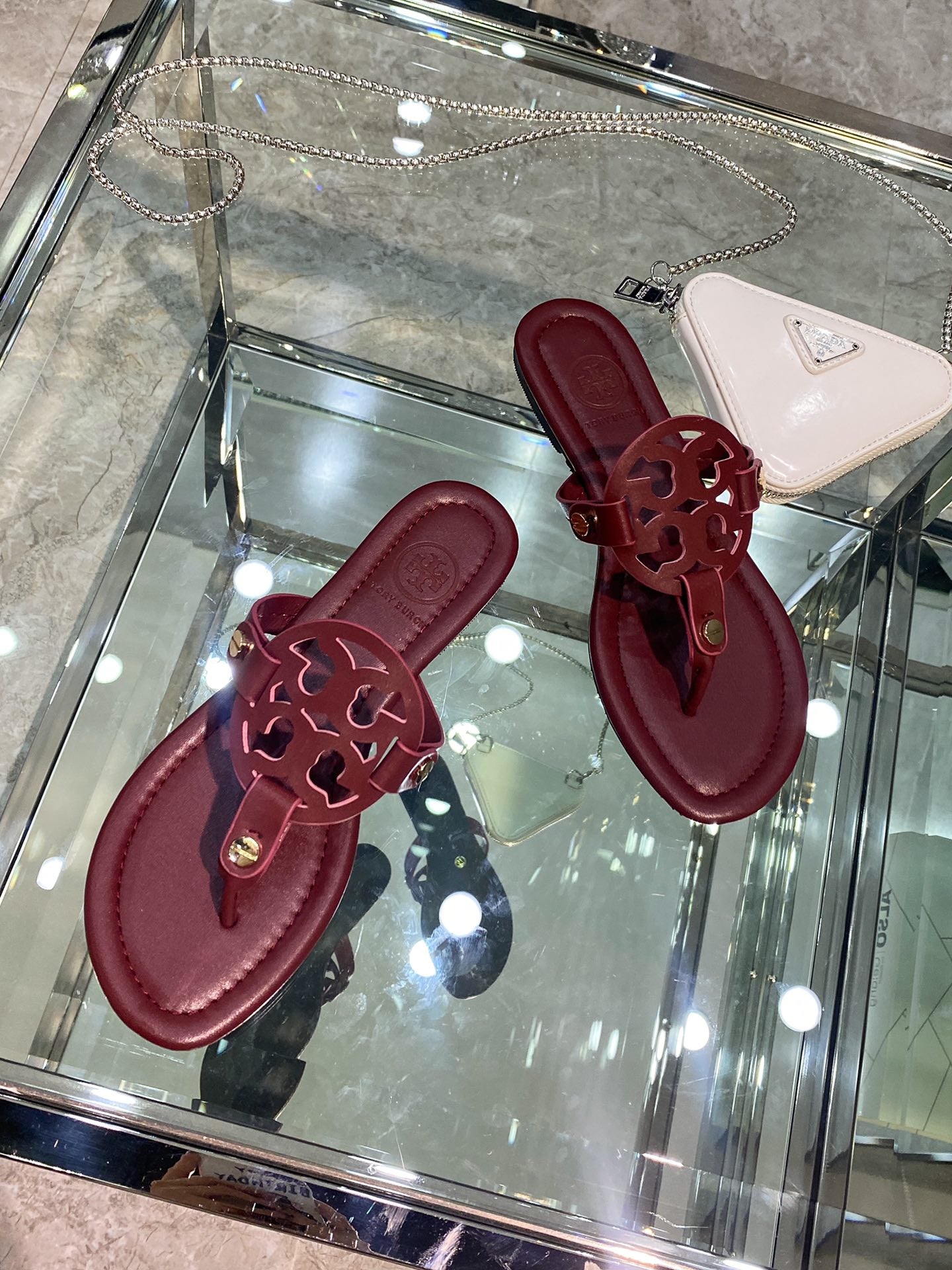 Z2Z85A2  Popular leather Shoes