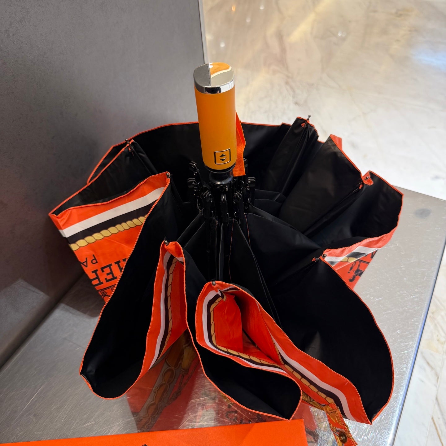 J1N36H8 Popular UV resistant umbrella