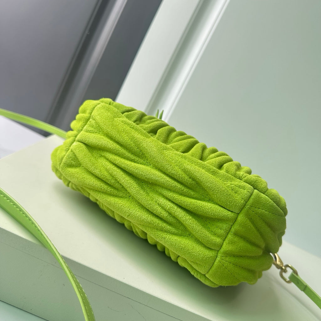 B1P46A117 Popular buckskin bag