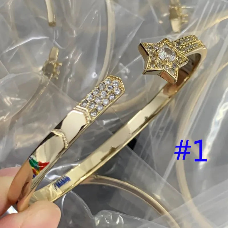 X1X54C67K  Popular Bracelets