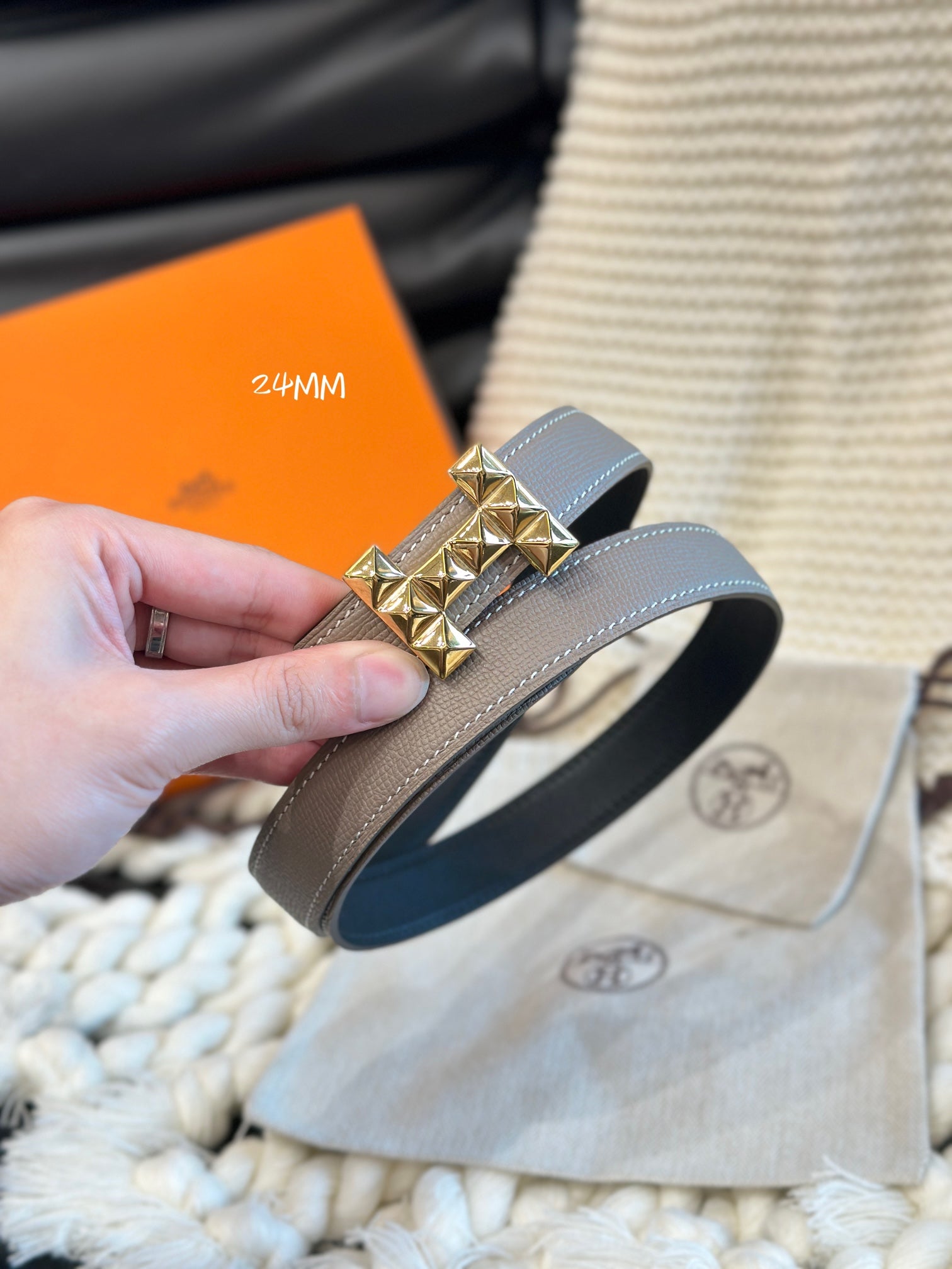 P1W15H189 Popular   High quality belt With full package