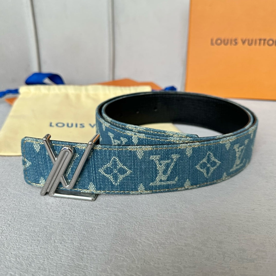 P1Q64E4 Popular    High quality belt With full package