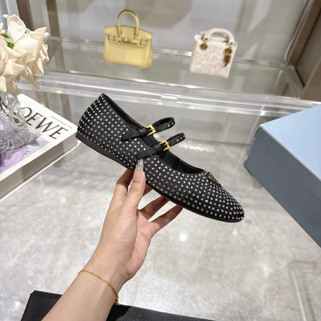 Z2R85P52  Popular high-quality shoes
