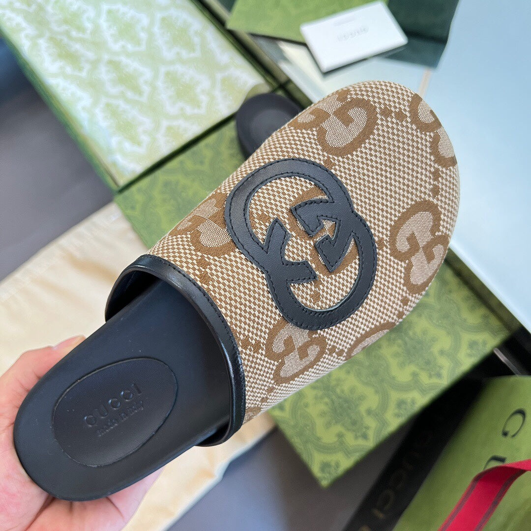 Z2YB26 Popular Slippers