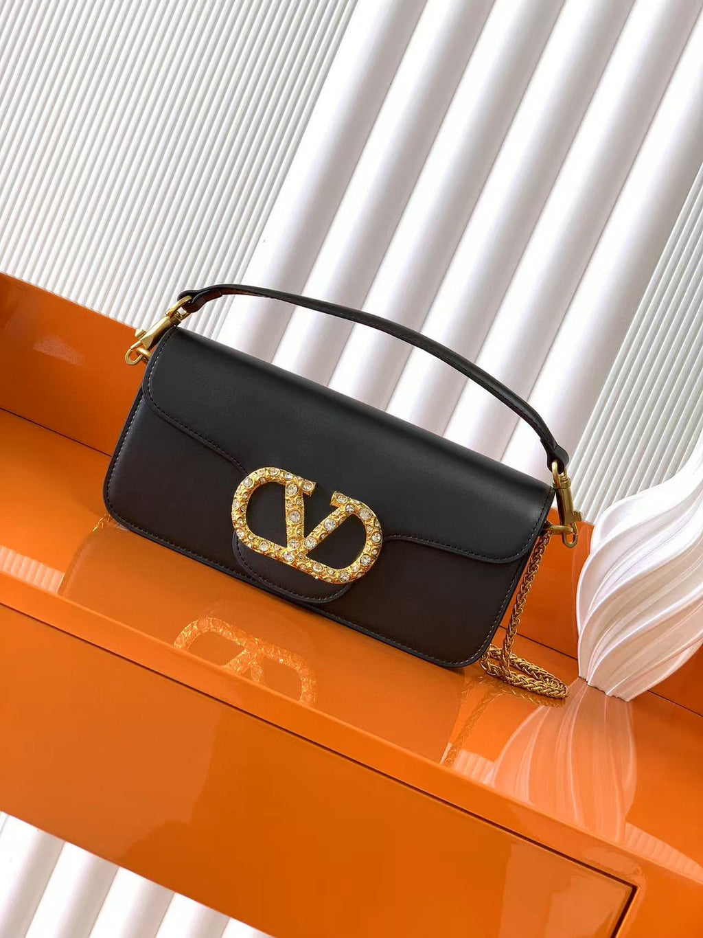 B1P36A31 Popular  leather bag