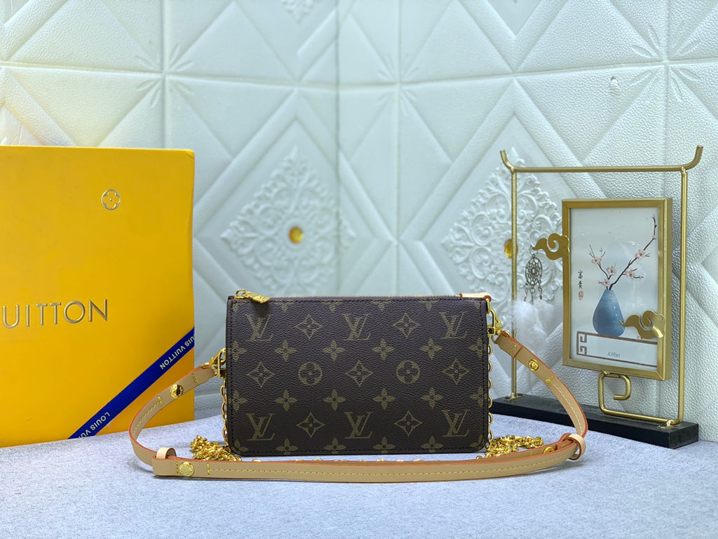 B1X34E275 Popular  leather bag 