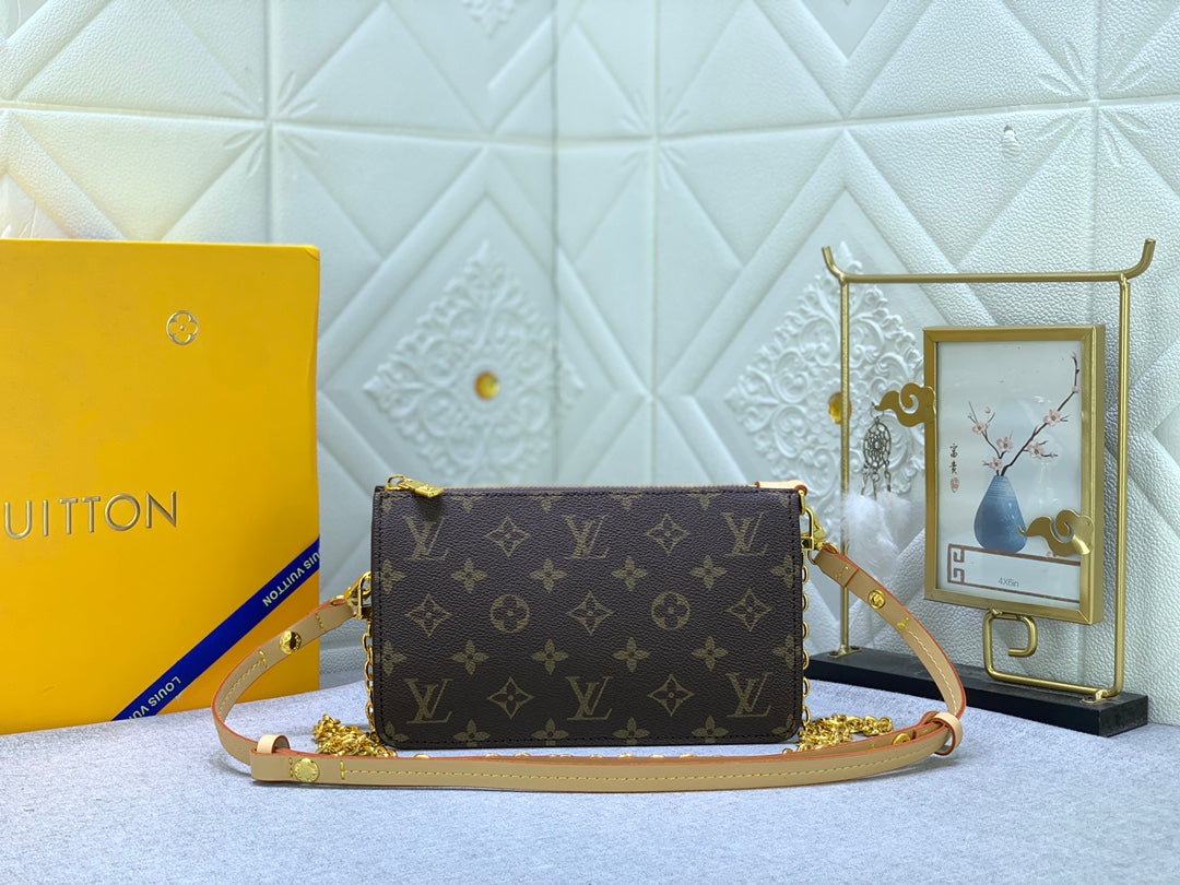 B1X34E275 Popular  leather bag 