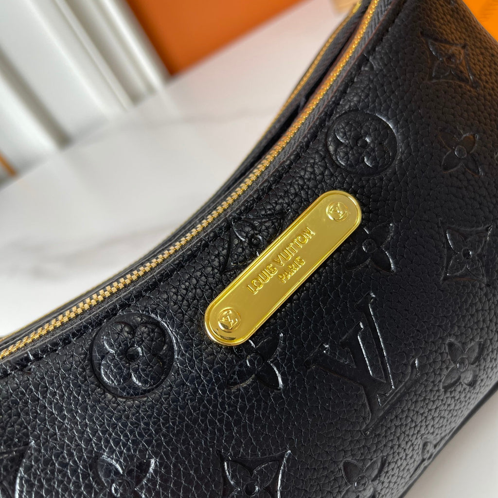 B1R15E30 Popular   bag