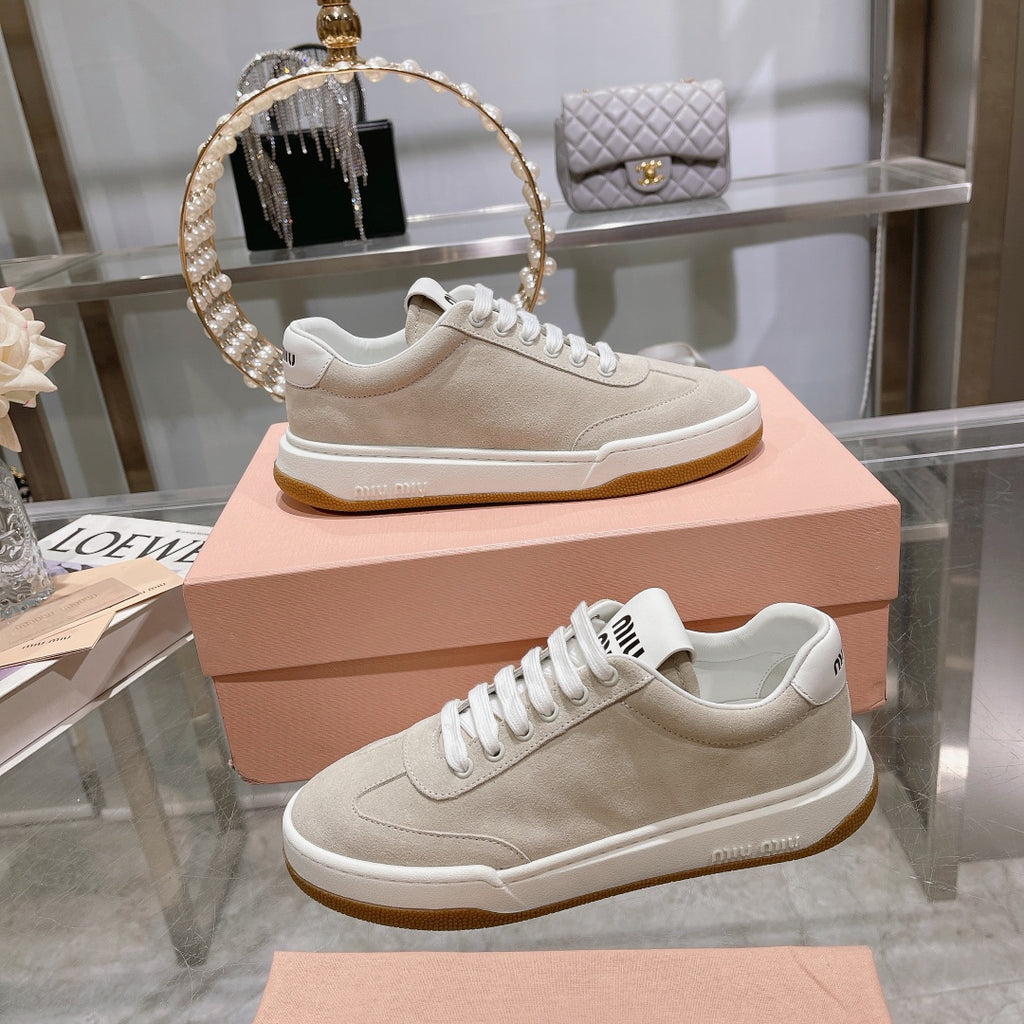 Z1P54A117 Popular shoes