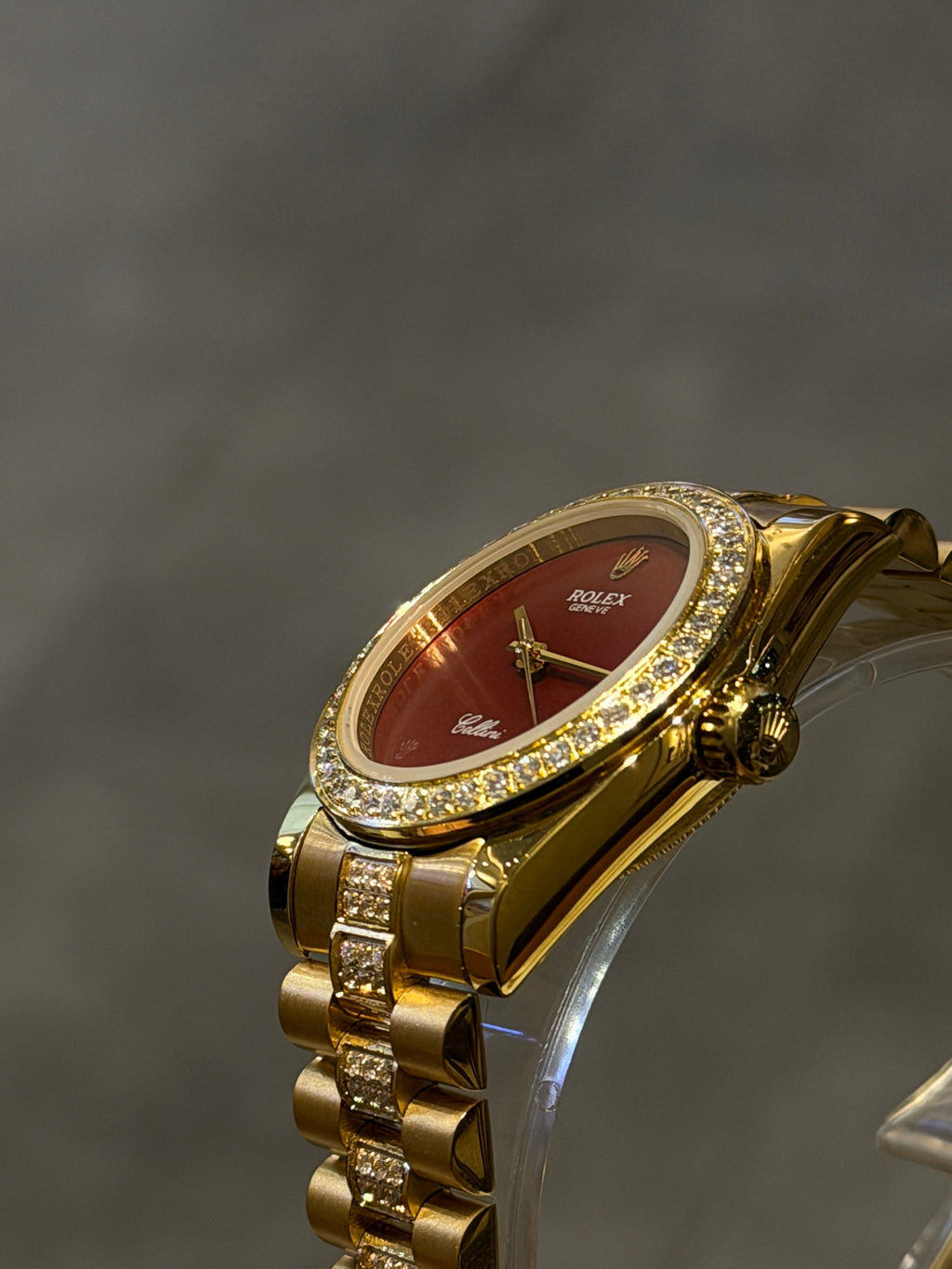 L1R36L25 Popular Watches